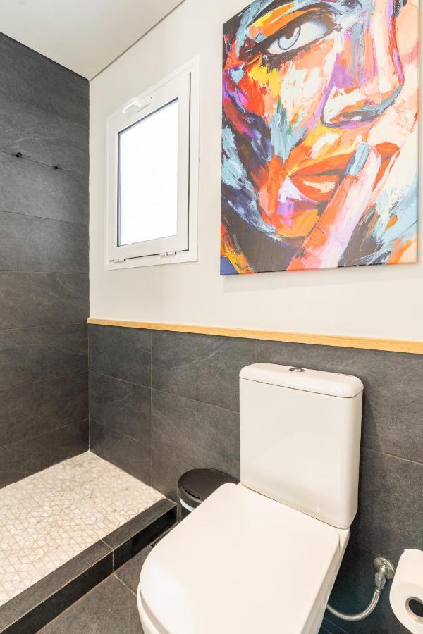 Athena Blue Lux Apartments 2Br 2Ba With City Skyline View, Near Kolonaki Athens Luaran gambar