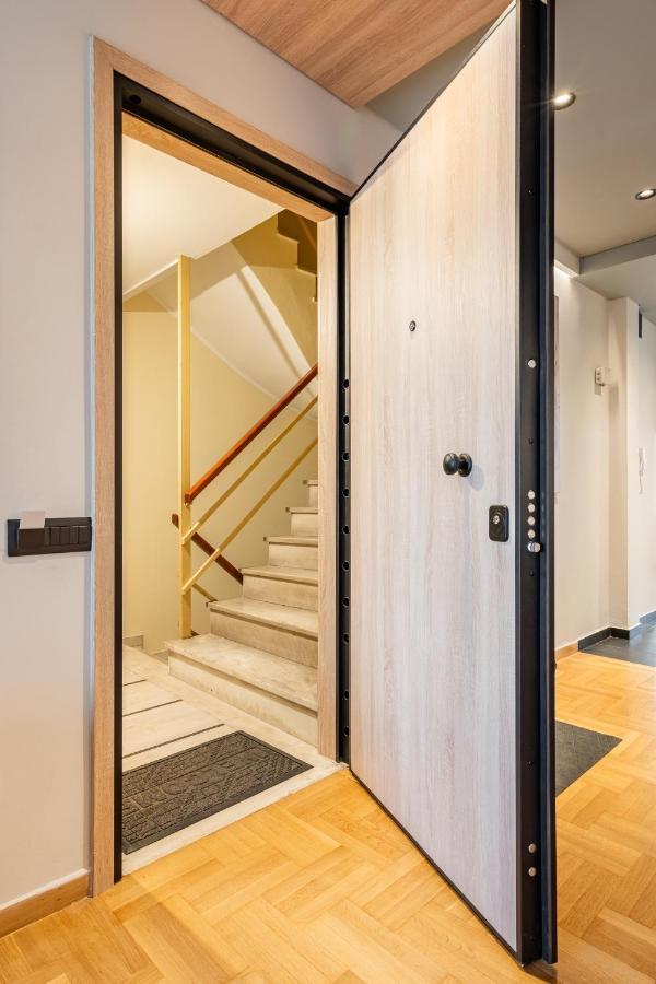 Athena Blue Lux Apartments 2Br 2Ba With City Skyline View, Near Kolonaki Athens Luaran gambar